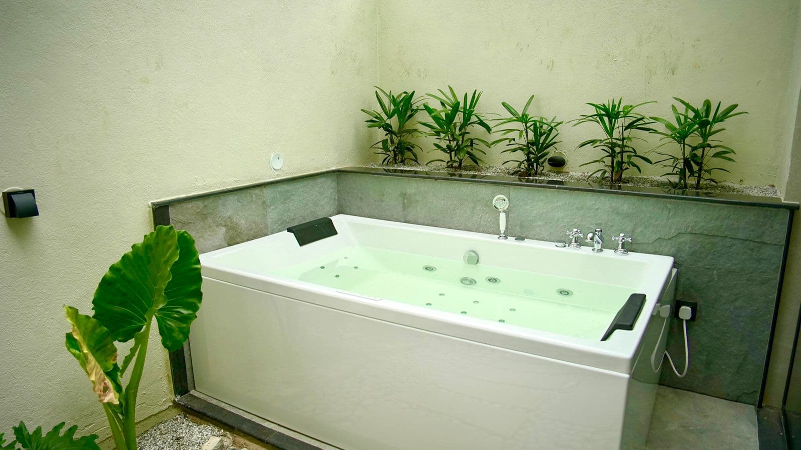 Robin Luxury Estate Suite